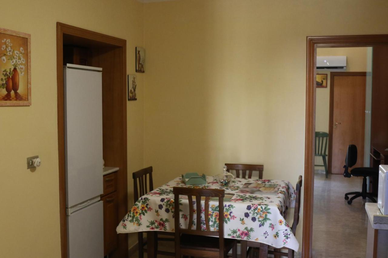Holiday House Nel Cuore Di Bari Extérieur photo