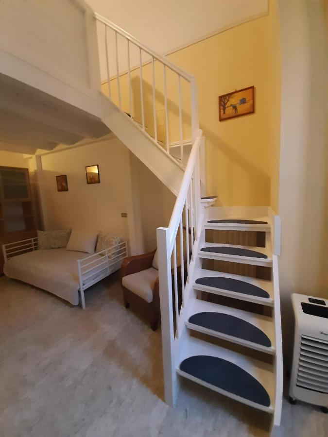 Holiday House Nel Cuore Di Bari Extérieur photo