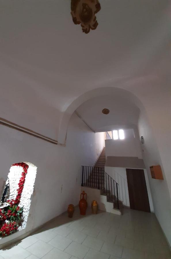 Holiday House Nel Cuore Di Bari Extérieur photo