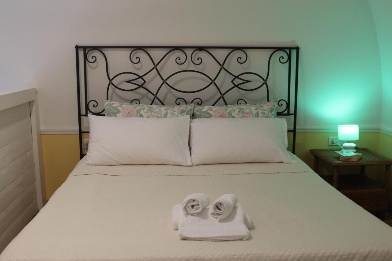 Holiday House Nel Cuore Di Bari Extérieur photo