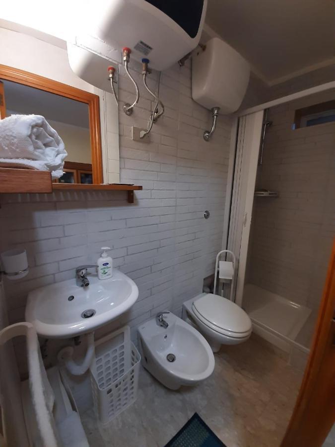 Holiday House Nel Cuore Di Bari Extérieur photo